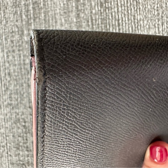 Celine - LARGE STRAP WALLET IN GRAINED CALFSKIN GREY/PINK -Great Condition w/Box - Picture 11 of 16